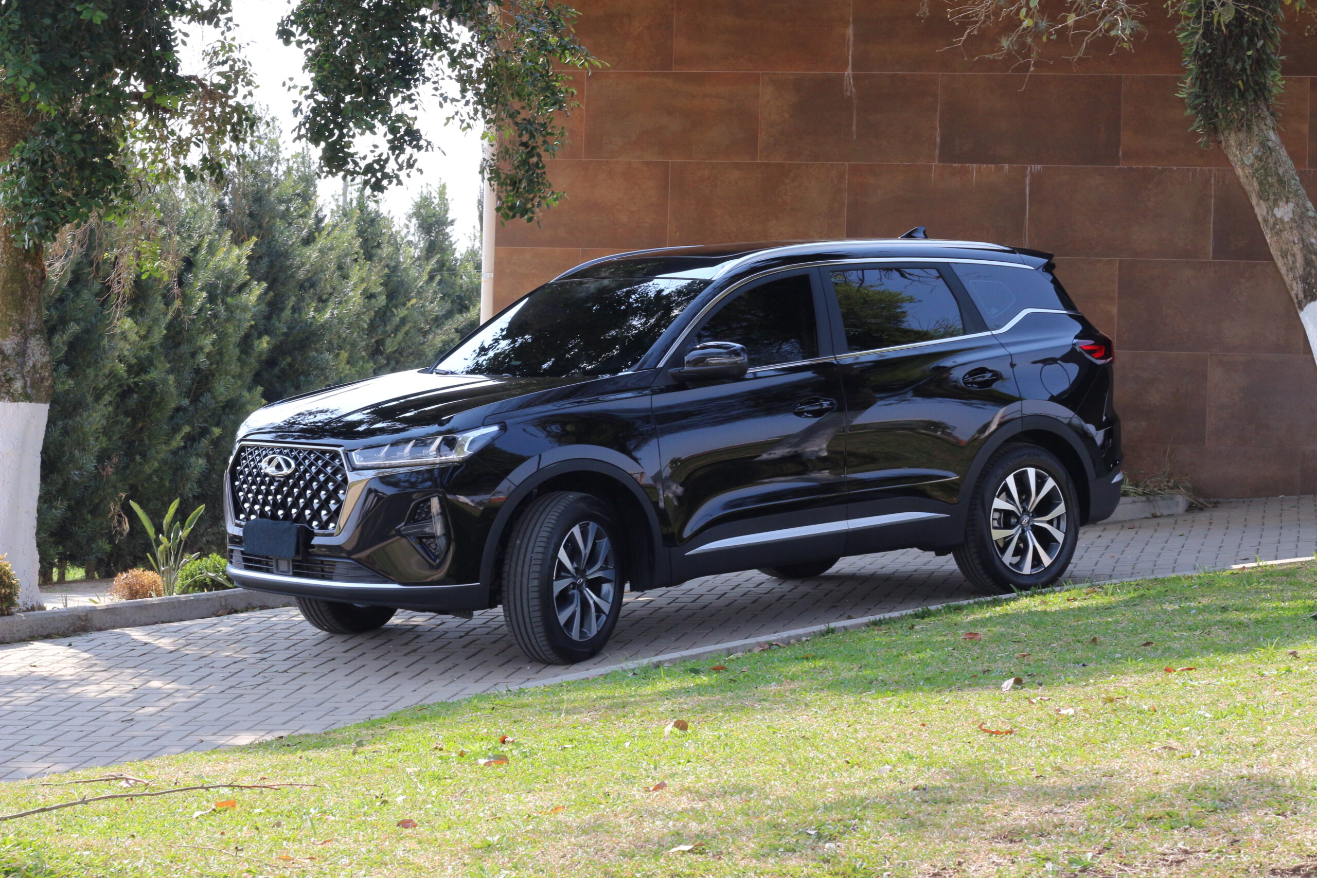 Design externo SUV executivo