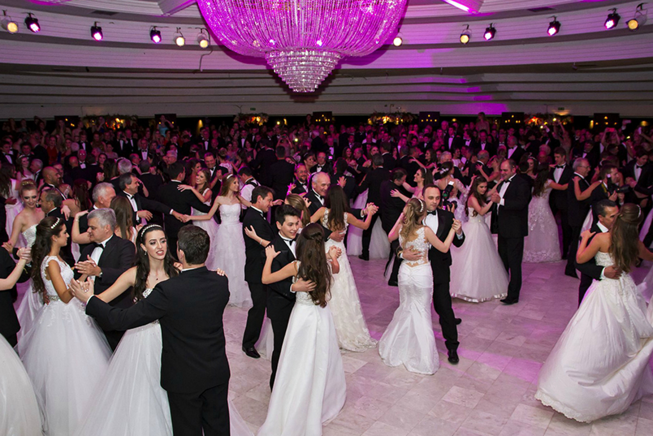 Transporte executivo para debutantes e aniversários